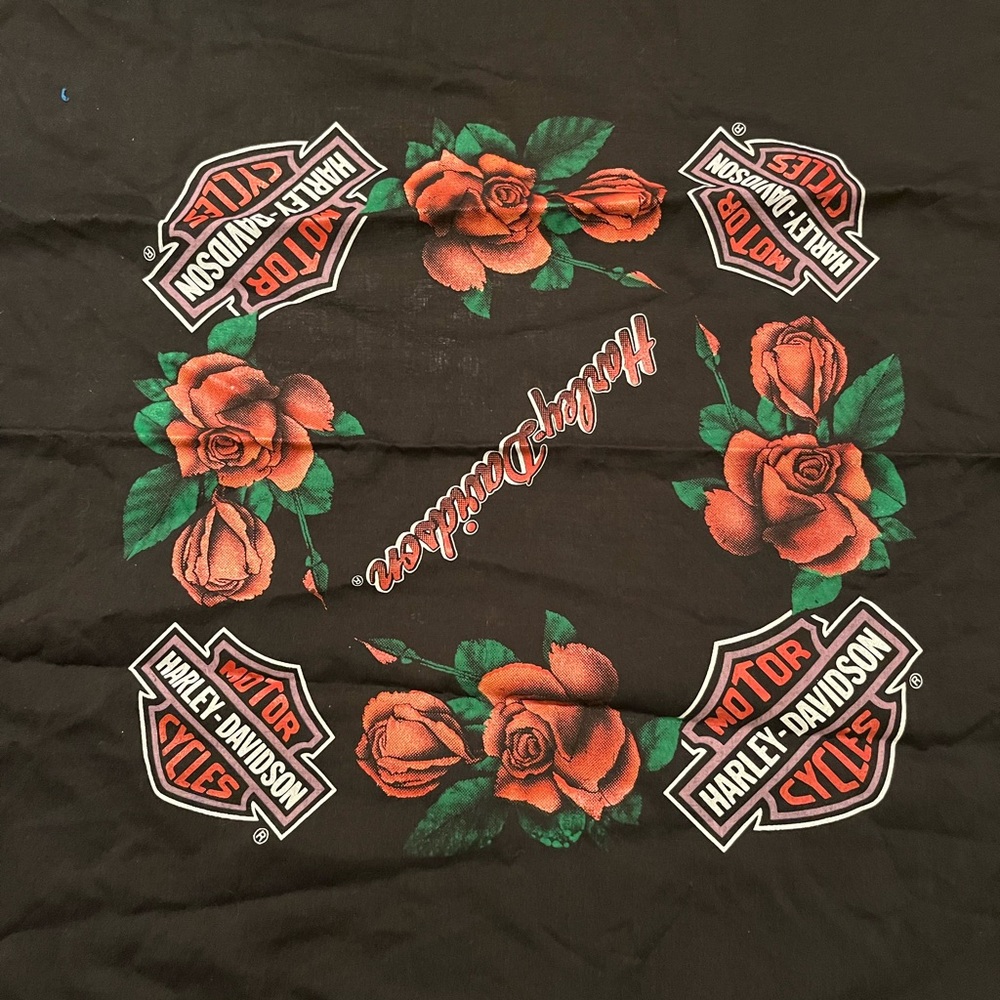 Harley-Davidson Black Bandana with Red Roses